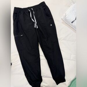 Figs Women’s Black Jogger Pants with Gray Drawstring